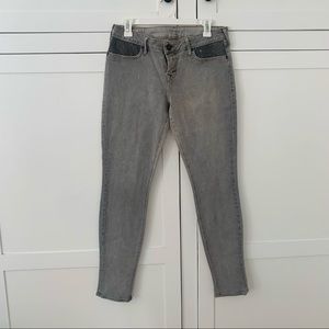 True Religion Gray Low rise Skinny Jeans Size 32